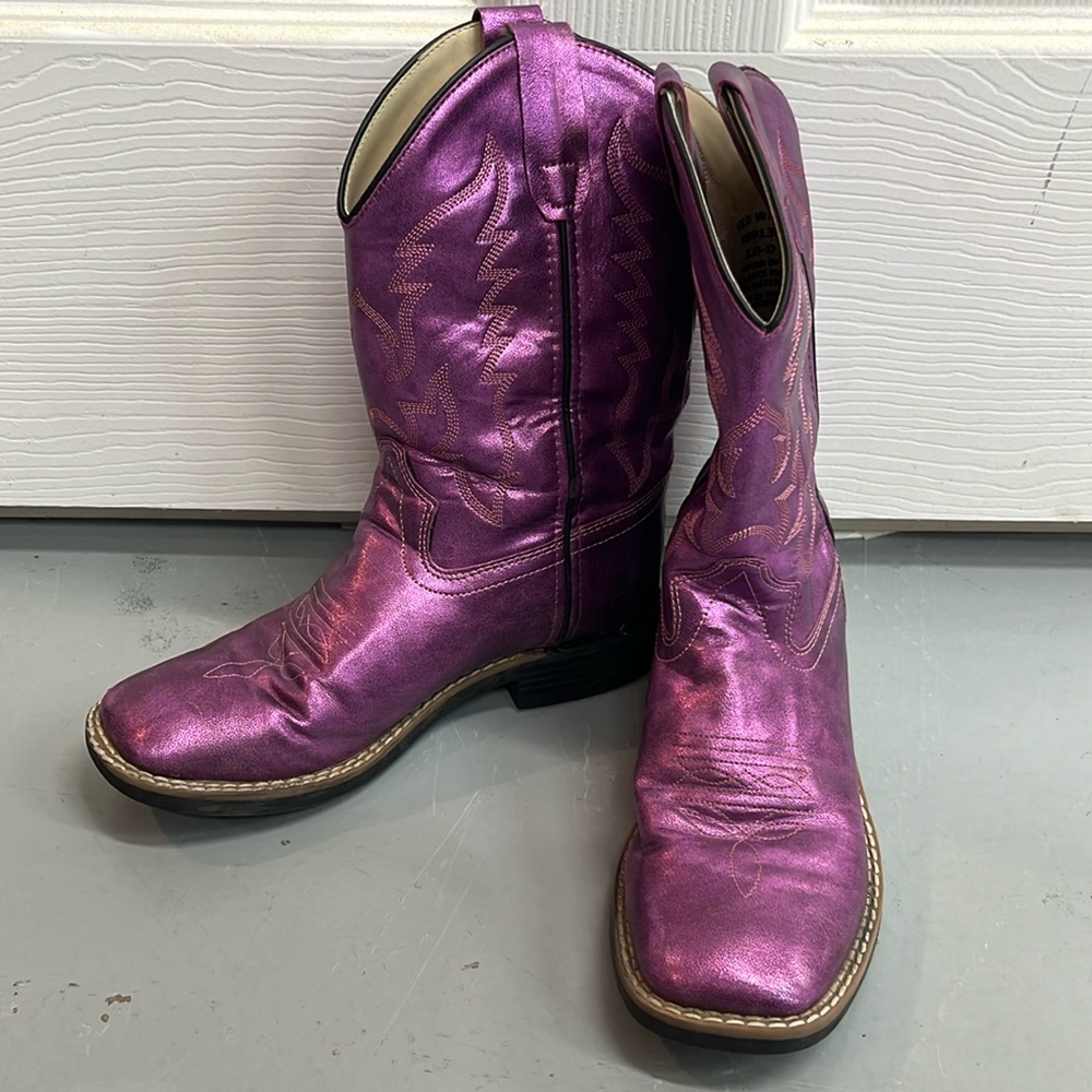 Old West purple cowgirl boots Size Three